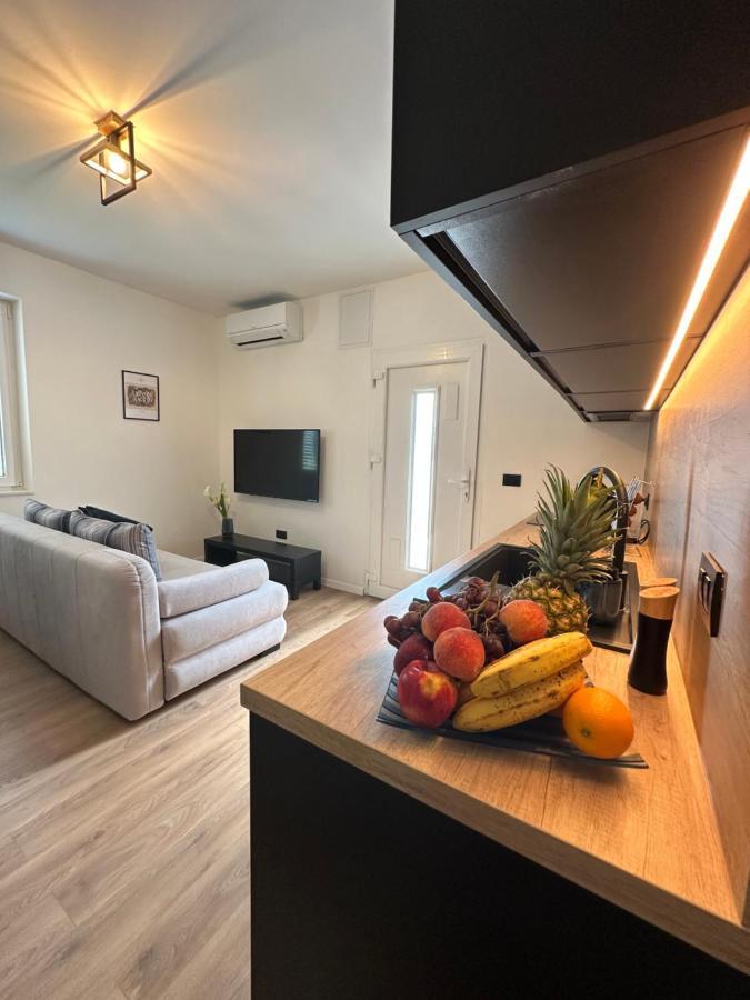 Apartment Tina Zadar Exterior photo